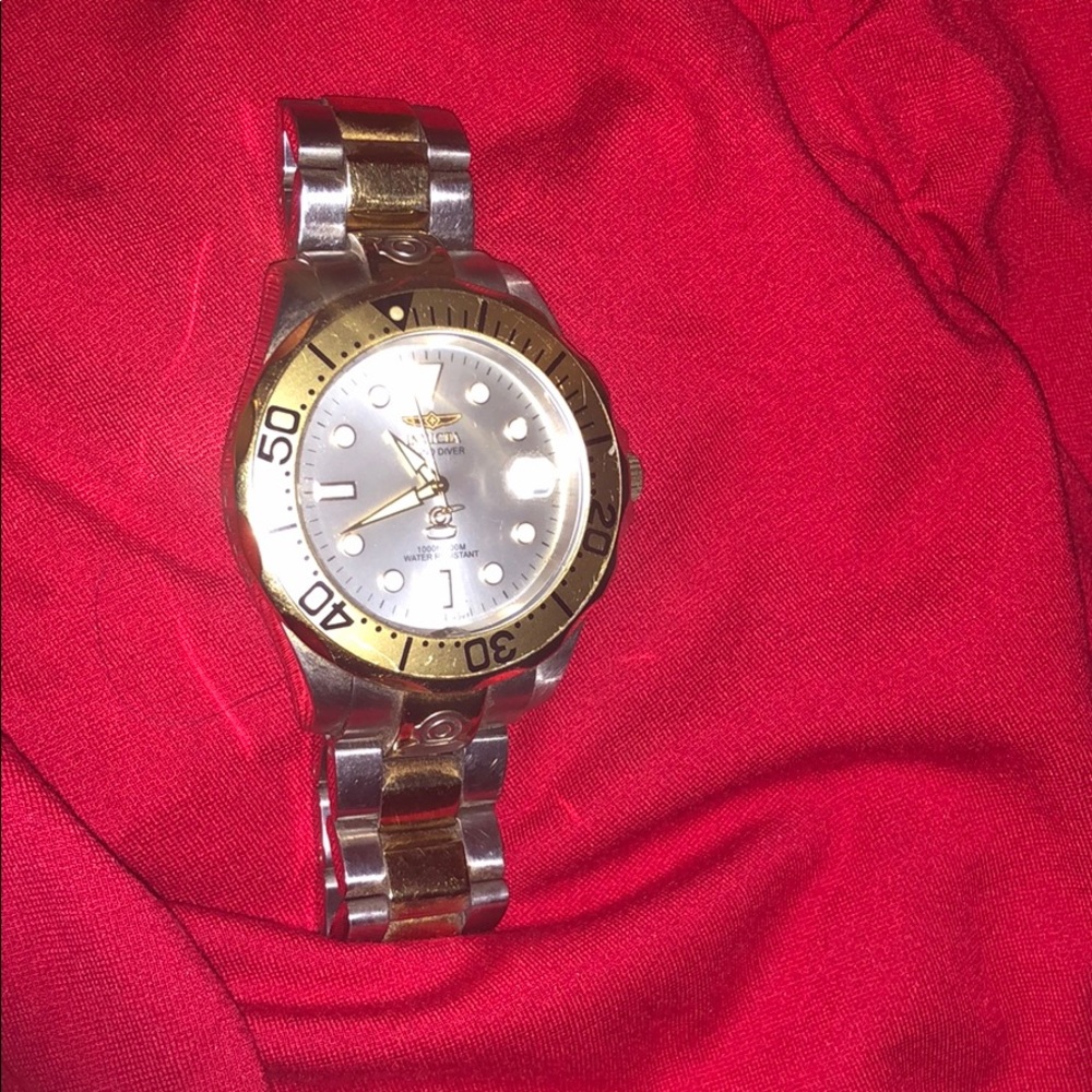 Invicta Grand Diver Men’s watch